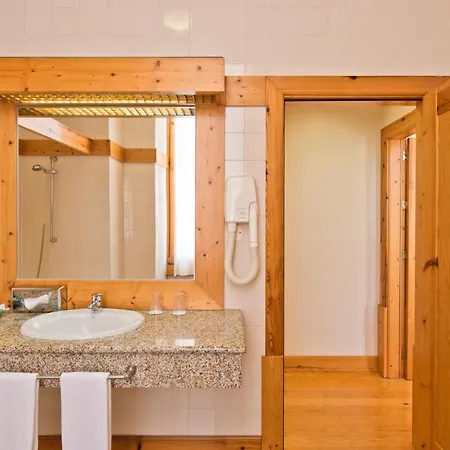 Lam Convento Do Desagravo 4* Оливейра-ду-Ошпитал