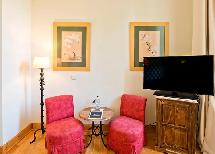 Lam Convento Do Desagravo فندق أوليفيرا دو هوسبيتال